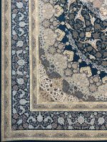 فرش ماشینی 1500 شانه طرح نائین آبی مارین - تصویر 2