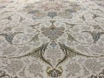 فرش ماشینی 1500 شانه طرح نائین کرم - تصویر 3