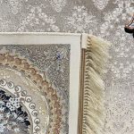 فرش ۱۲۰۰شانه زمینه کرم کدSH-1247