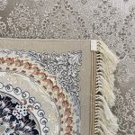 فرش ۱۲۰۰شانه زمینه گردویی کدSH-1246