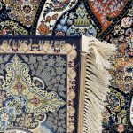 فرش ۱۲۰۰شانه ماشینی زمینه سرمه ای کدSH-1260 - تصویر 3